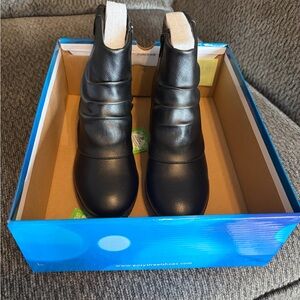 Easy Street Black Ankle Boots